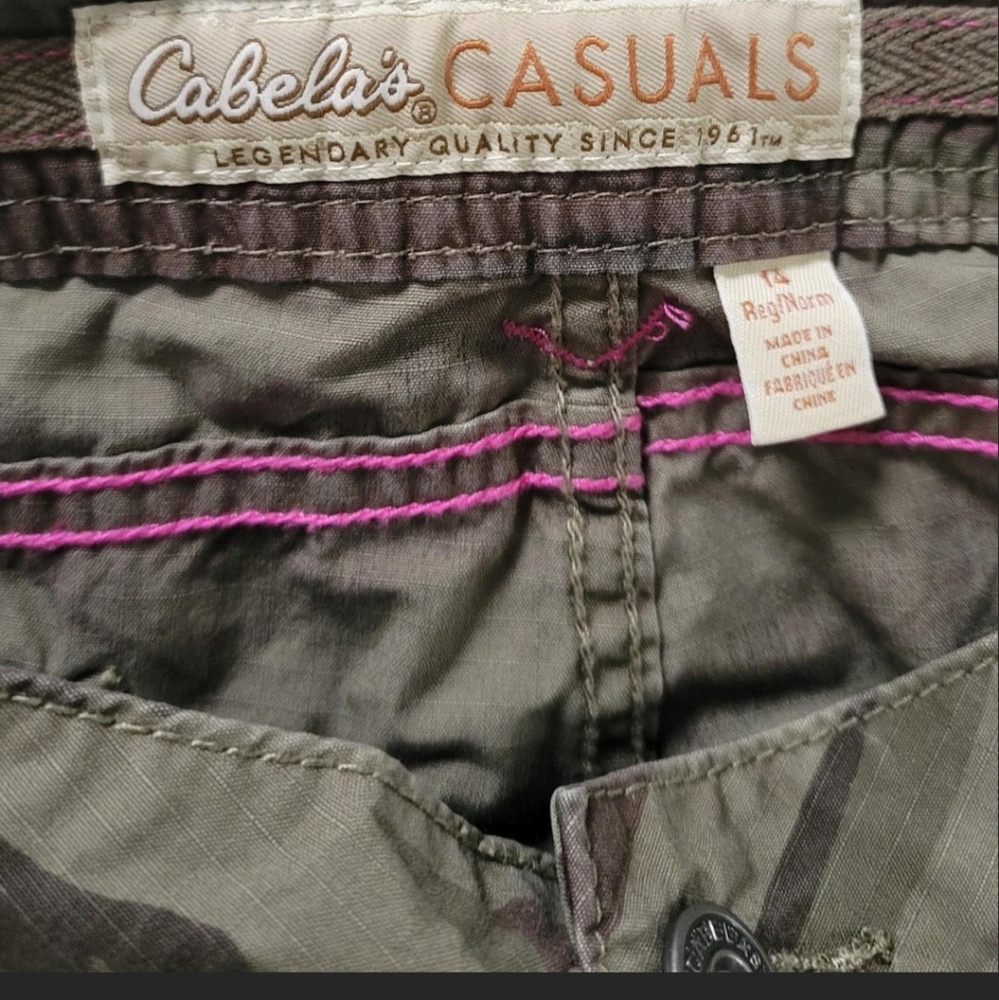 Women camo pants